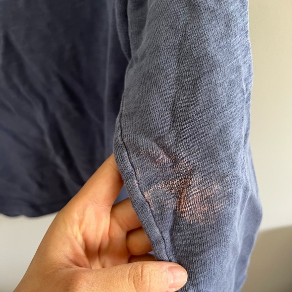 Vineyard vines navy quarter zip - Picture 3 of 9